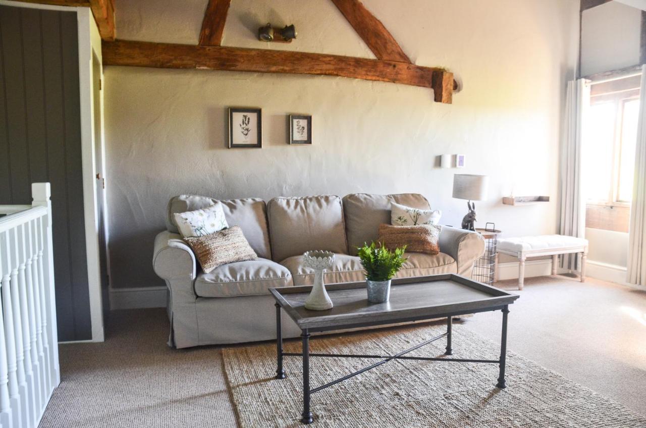 Villa The Threshing Barn At Penrhos Court Kington  Esterno foto